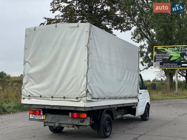 Белый Фольксваген ЛТ, объемом двигателя 2.5 л и пробегом 265 тыс. км за 4450 $, фото 6 на Automoto.ua