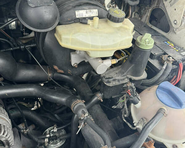 Білий Фольксваген ЛТ, об'ємом двигуна 2.46 л та пробігом 600 тис. км за 12000 $, фото 4 на Automoto.ua