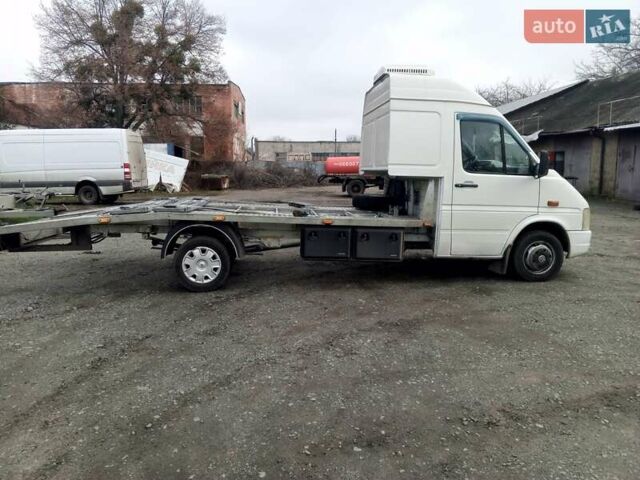 Белый Фольксваген ЛТ, объемом двигателя 2.8 л и пробегом 278 тыс. км за 11000 $, фото 1 на Automoto.ua