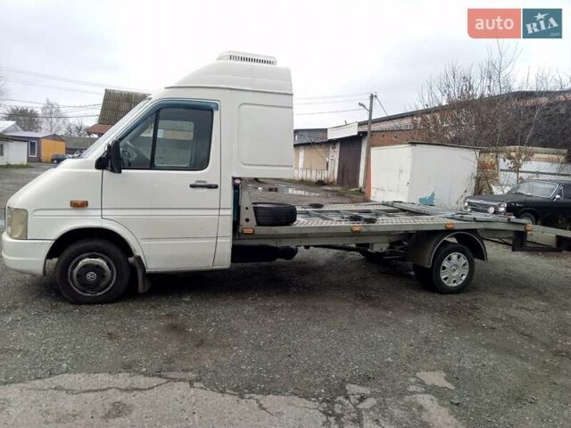 Белый Фольксваген ЛТ, объемом двигателя 2.8 л и пробегом 278 тыс. км за 11000 $, фото 4 на Automoto.ua