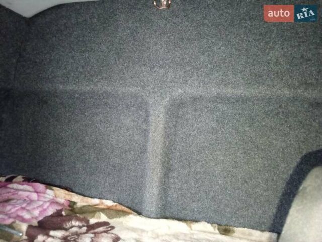 Белый Фольксваген ЛТ, объемом двигателя 2.8 л и пробегом 278 тыс. км за 11000 $, фото 9 на Automoto.ua