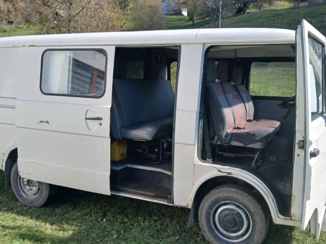 Білий Фольксваген ЛТ, об'ємом двигуна 2.4 л та пробігом 47 тис. км за 2700 $, фото 12 на Automoto.ua