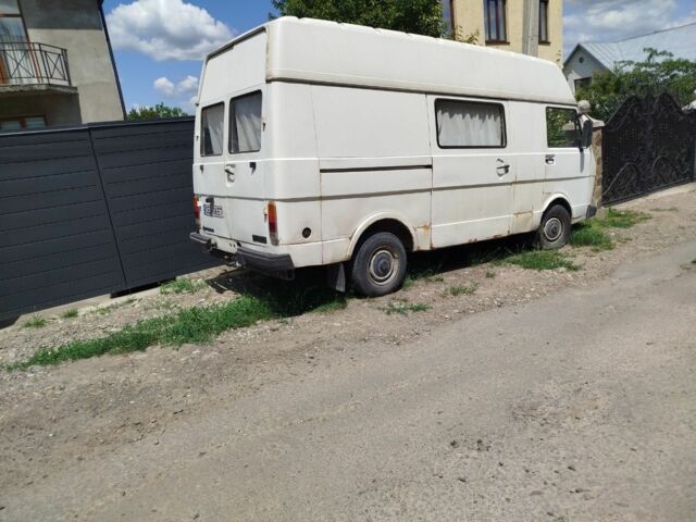 Білий Фольксваген ЛТ, об'ємом двигуна 2.4 л та пробігом 2 тис. км за 2100 $, фото 1 на Automoto.ua