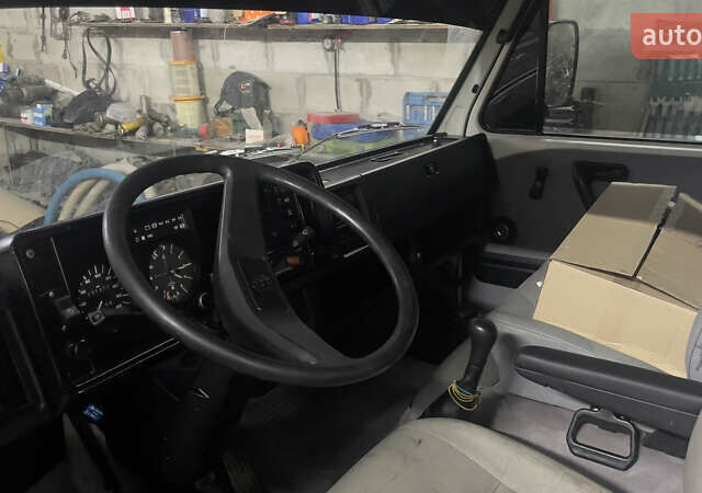 Белый Фольксваген ЛТ, объемом двигателя 2.38 л и пробегом 220 тыс. км за 3900 $, фото 4 на Automoto.ua