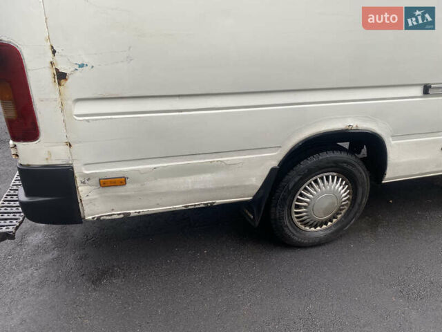 Белый Фольксваген ЛТ, объемом двигателя 2.46 л и пробегом 7 тыс. км за 6500 $, фото 8 на Automoto.ua