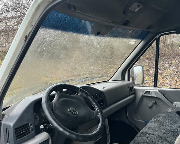 Білий Фольксваген ЛТ, об'ємом двигуна 2.8 л та пробігом 600 тис. км за 6000 $, фото 3 на Automoto.ua