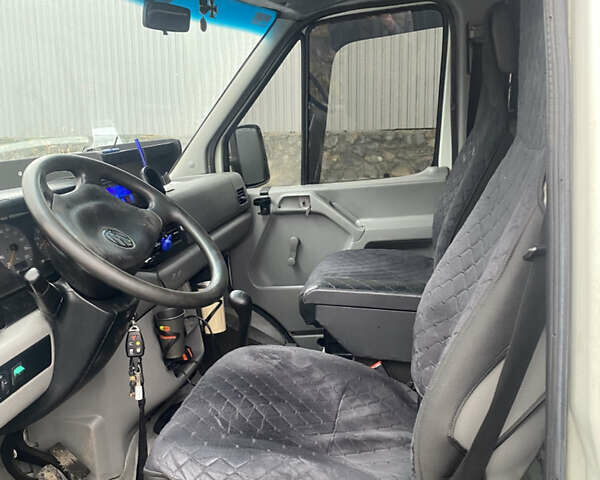 Белый Фольксваген ЛТ, объемом двигателя 2.46 л и пробегом 7 тыс. км за 6500 $, фото 4 на Automoto.ua