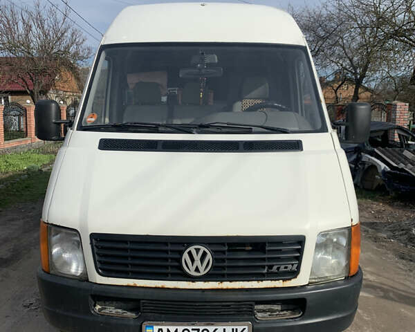 Білий Фольксваген ЛТ, об'ємом двигуна 2.46 л та пробігом 600 тис. км за 6000 $, фото 2 на Automoto.ua