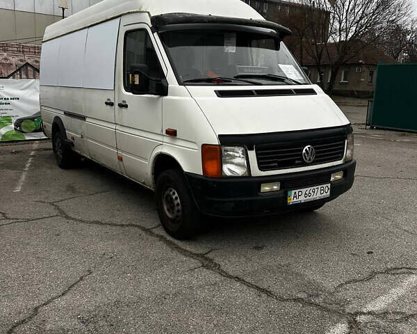 Белый Фольксваген ЛТ, объемом двигателя 2.8 л и пробегом 746 тыс. км за 6500 $, фото 2 на Automoto.ua