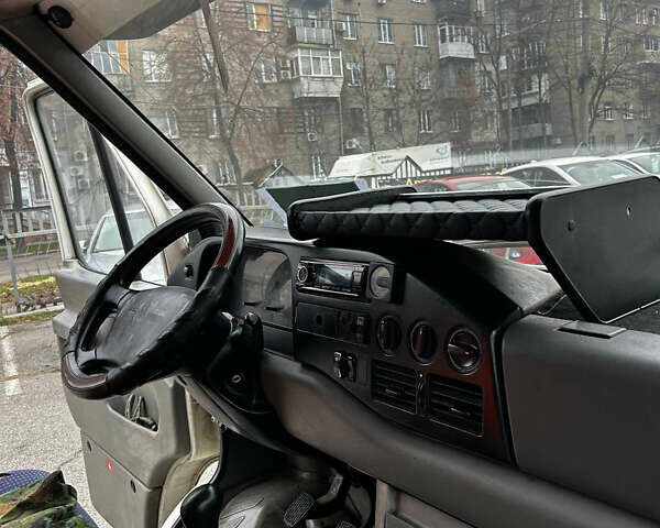 Белый Фольксваген ЛТ, объемом двигателя 2.8 л и пробегом 746 тыс. км за 6500 $, фото 9 на Automoto.ua