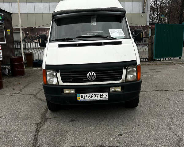 Белый Фольксваген ЛТ, объемом двигателя 2.8 л и пробегом 746 тыс. км за 6500 $, фото 1 на Automoto.ua