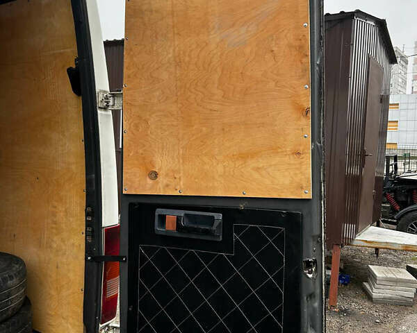 Белый Фольксваген ЛТ, объемом двигателя 2.8 л и пробегом 746 тыс. км за 6500 $, фото 13 на Automoto.ua