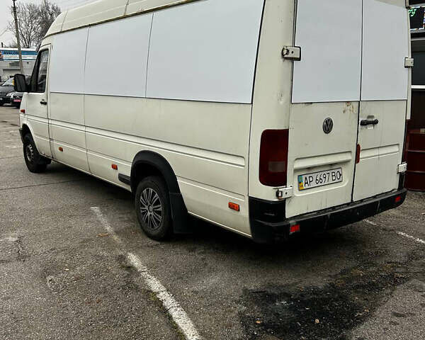 Белый Фольксваген ЛТ, объемом двигателя 2.8 л и пробегом 746 тыс. км за 6500 $, фото 5 на Automoto.ua