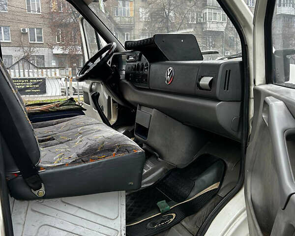 Белый Фольксваген ЛТ, объемом двигателя 2.8 л и пробегом 746 тыс. км за 6500 $, фото 11 на Automoto.ua