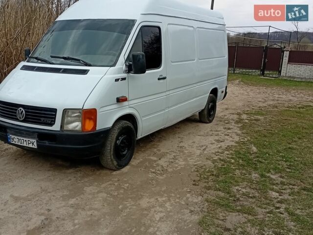 Белый Фольксваген ЛТ, объемом двигателя 2.8 л и пробегом 100 тыс. км за 6200 $, фото 2 на Automoto.ua