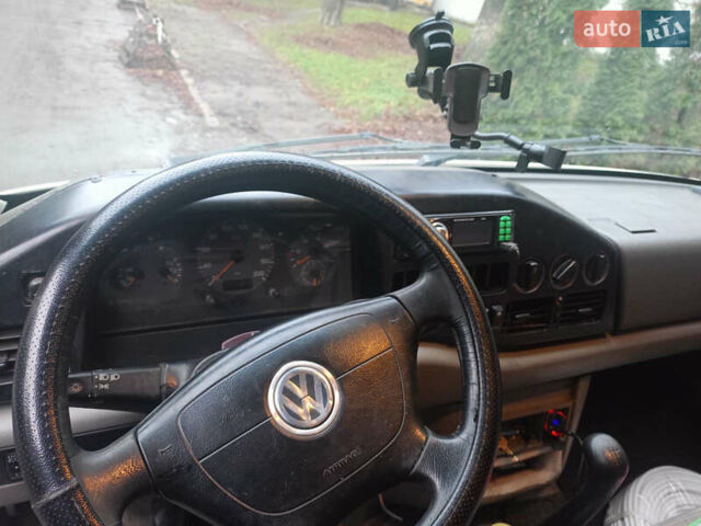 Белый Фольксваген ЛТ, объемом двигателя 2.5 л и пробегом 517 тыс. км за 6500 $, фото 3 на Automoto.ua