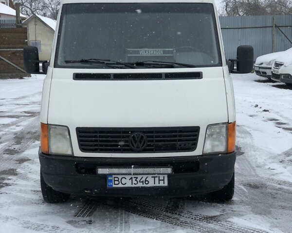 Білий Фольксваген ЛТ, об'ємом двигуна 2.46 л та пробігом 678 тис. км за 7800 $, фото 1 на Automoto.ua