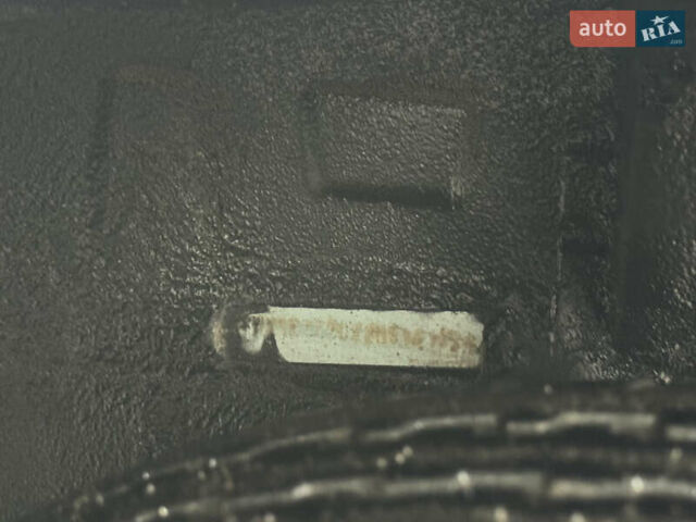 Белый Фольксваген ЛТ, объемом двигателя 2.46 л и пробегом 500 тыс. км за 5000 $, фото 4 на Automoto.ua