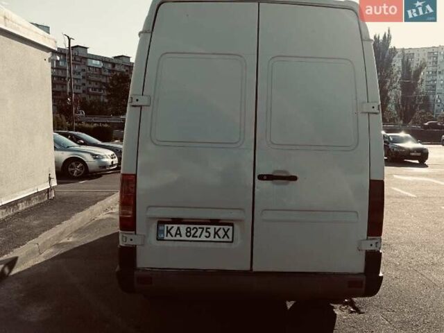 Білий Фольксваген ЛТ, об'ємом двигуна 2.5 л та пробігом 450 тис. км за 4700 $, фото 3 на Automoto.ua