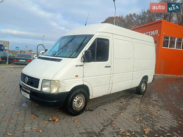 Белый Фольксваген ЛТ, объемом двигателя 2.5 л и пробегом 517 тыс. км за 6500 $, фото 1 на Automoto.ua