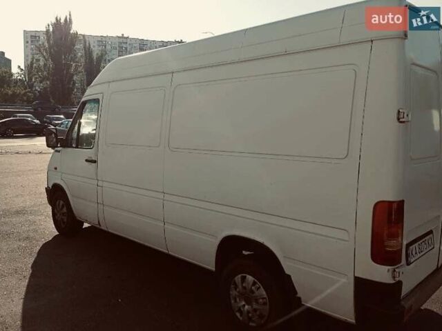 Білий Фольксваген ЛТ, об'ємом двигуна 2.5 л та пробігом 450 тис. км за 4700 $, фото 2 на Automoto.ua