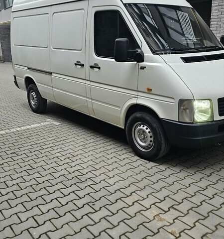 Білий Фольксваген ЛТ, об'ємом двигуна 2.46 л та пробігом 435 тис. км за 8900 $, фото 25 на Automoto.ua