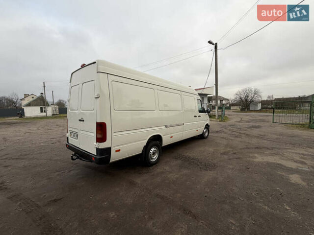 Білий Фольксваген ЛТ, об'ємом двигуна 2.46 л та пробігом 880 тис. км за 9400 $, фото 2 на Automoto.ua