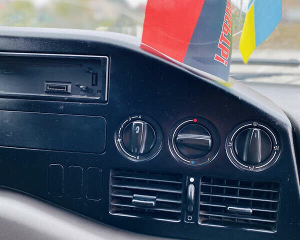 Белый Фольксваген ЛТ, объемом двигателя 2.4 л и пробегом 3 тыс. км за 5000 $, фото 9 на Automoto.ua