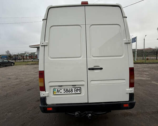 Білий Фольксваген ЛТ, об'ємом двигуна 2.46 л та пробігом 880 тис. км за 9400 $, фото 3 на Automoto.ua