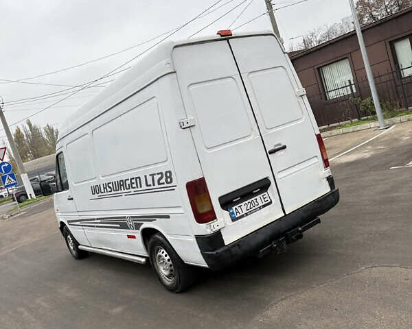 Белый Фольксваген ЛТ, объемом двигателя 2.46 л и пробегом 400 тыс. км за 5999 $, фото 10 на Automoto.ua