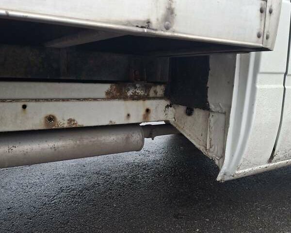 Білий Фольксваген ЛТ, об'ємом двигуна 2.5 л та пробігом 600 тис. км за 8400 $, фото 2 на Automoto.ua