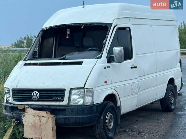 Білий Фольксваген ЛТ, об'ємом двигуна 2.5 л та пробігом 235 тис. км за 5500 $, фото 4 на Automoto.ua