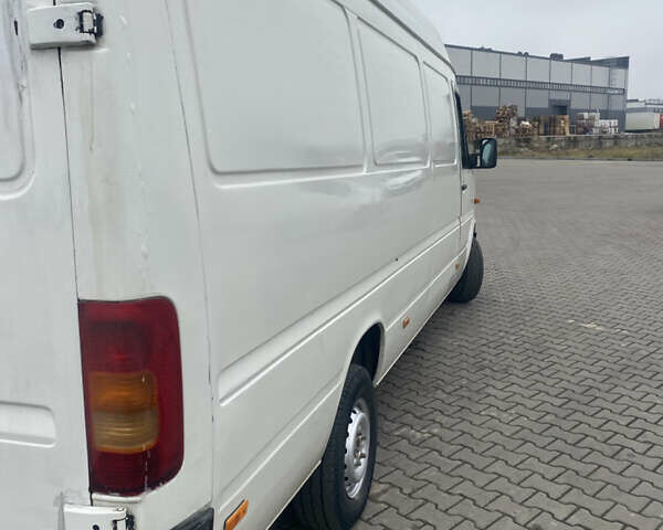 Білий Фольксваген ЛТ, об'ємом двигуна 2.46 л та пробігом 850 тис. км за 6500 $, фото 3 на Automoto.ua