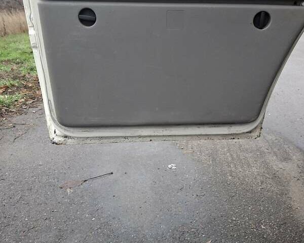 Білий Фольксваген ЛТ, об'ємом двигуна 2.5 л та пробігом 600 тис. км за 8400 $, фото 9 на Automoto.ua