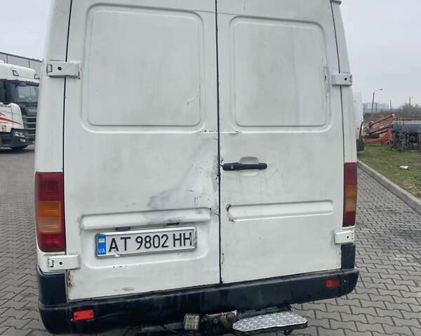 Білий Фольксваген ЛТ, об'ємом двигуна 2.46 л та пробігом 850 тис. км за 6500 $, фото 4 на Automoto.ua