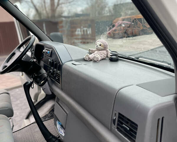 Білий Фольксваген ЛТ, об'ємом двигуна 2.46 л та пробігом 304 тис. км за 9999 $, фото 35 на Automoto.ua