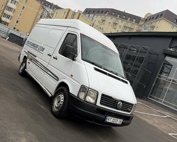 Белый Фольксваген ЛТ, объемом двигателя 2.46 л и пробегом 400 тыс. км за 5999 $, фото 4 на Automoto.ua