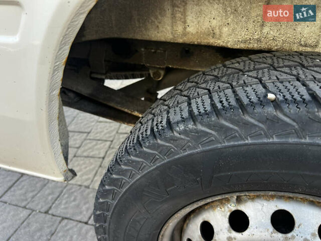 Фольксваген ЛТ 2005 в Коломые на Automoto.ua Белый Фольксваген ЛТ, объемом двигателя 2.8 л и пробегом 431 тыс. км за 9500 $, фото 25 на Automoto.ua