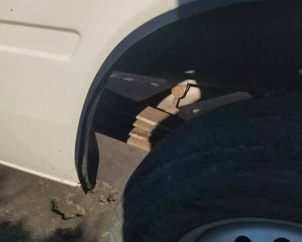 Белый Фольксваген ЛТ, объемом двигателя 2.46 л и пробегом 710 тыс. км за 9000 $, фото 7 на Automoto.ua