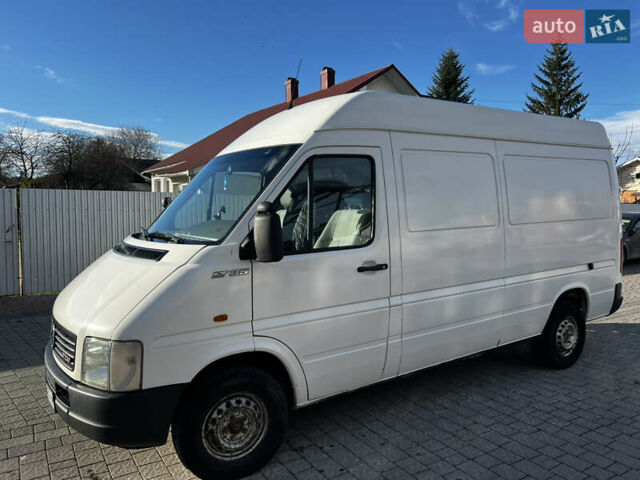 Білий Фольксваген ЛТ, об'ємом двигуна 2.8 л та пробігом 431 тис. км за 8900 $, фото 1 на Automoto.ua