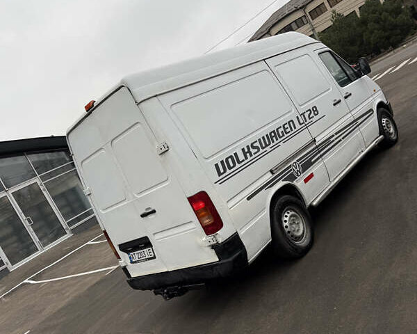 Белый Фольксваген ЛТ, объемом двигателя 2.46 л и пробегом 400 тыс. км за 5999 $, фото 8 на Automoto.ua