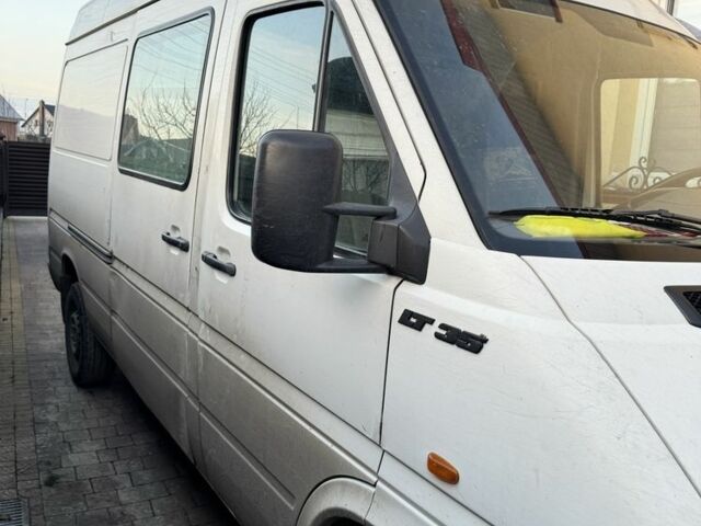 Белый Фольксваген ЛТ, объемом двигателя 2.5 л и пробегом 500 тыс. км за 7000 $, фото 3 на Automoto.ua