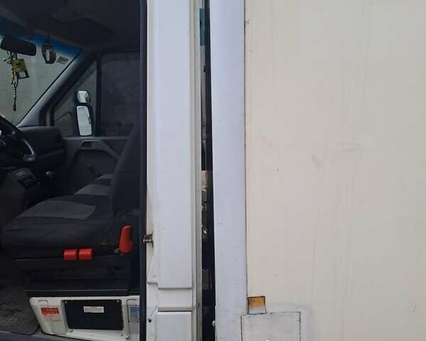 Белый Фольксваген ЛТ, объемом двигателя 2.5 л и пробегом 245 тыс. км за 7300 $, фото 4 на Automoto.ua