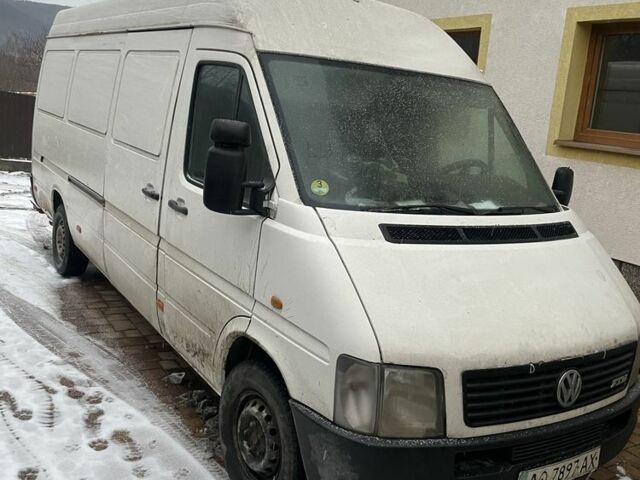 Белый Фольксваген ЛТ, объемом двигателя 2.5 л и пробегом 1 тыс. км за 3500 $, фото 1 на Automoto.ua