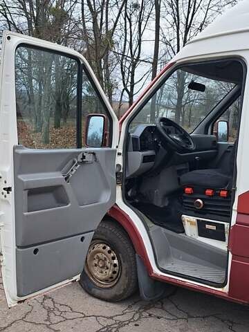 Белый Фольксваген ЛТ, объемом двигателя 2.46 л и пробегом 775 тыс. км за 6900 $, фото 8 на Automoto.ua