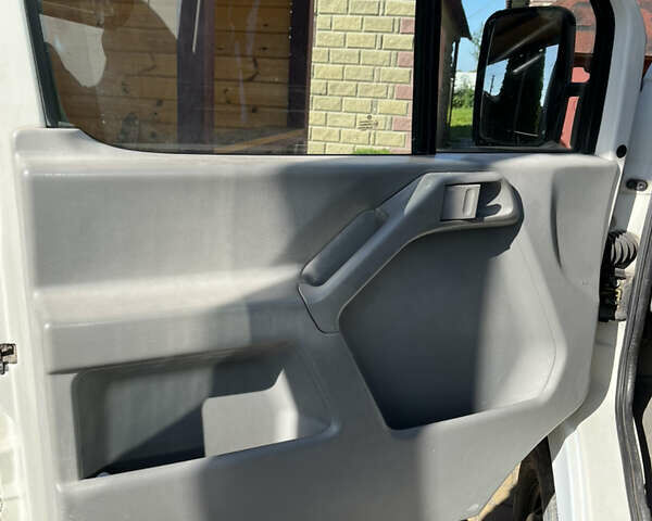 Белый Фольксваген ЛТ, объемом двигателя 2.5 л и пробегом 320 тыс. км за 6800 $, фото 18 на Automoto.ua