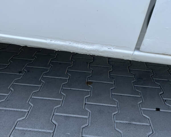 Белый Фольксваген ЛТ, объемом двигателя 2.5 л и пробегом 320 тыс. км за 6800 $, фото 6 на Automoto.ua