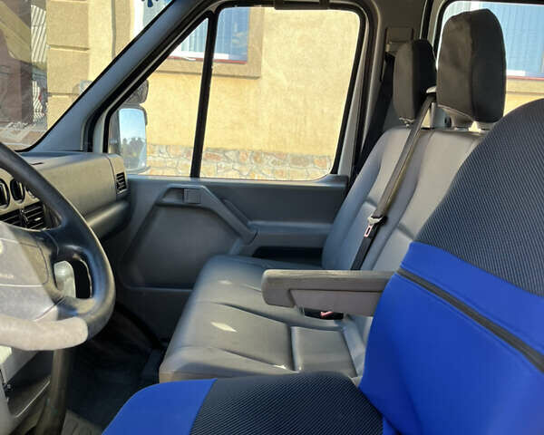 Белый Фольксваген ЛТ, объемом двигателя 2.5 л и пробегом 320 тыс. км за 6800 $, фото 16 на Automoto.ua