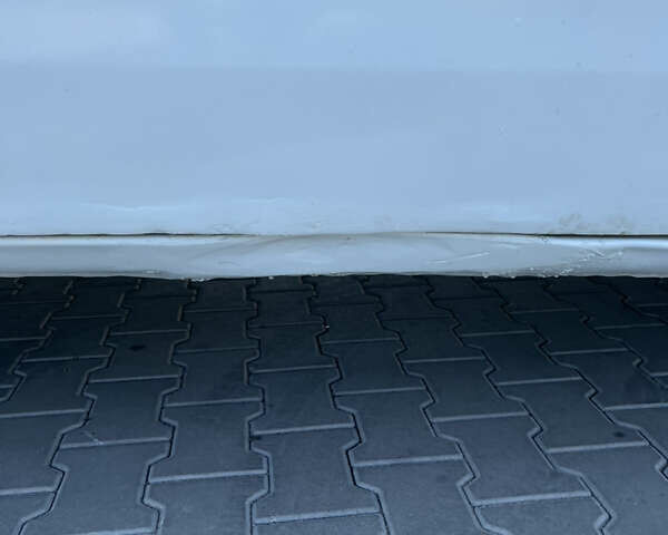 Белый Фольксваген ЛТ, объемом двигателя 2.5 л и пробегом 320 тыс. км за 6800 $, фото 7 на Automoto.ua