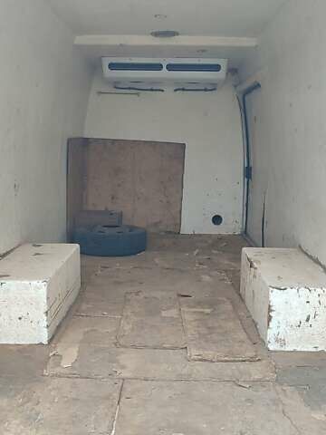 Белый Фольксваген ЛТ, объемом двигателя 2.8 л и пробегом 570 тыс. км за 14000 $, фото 1 на Automoto.ua